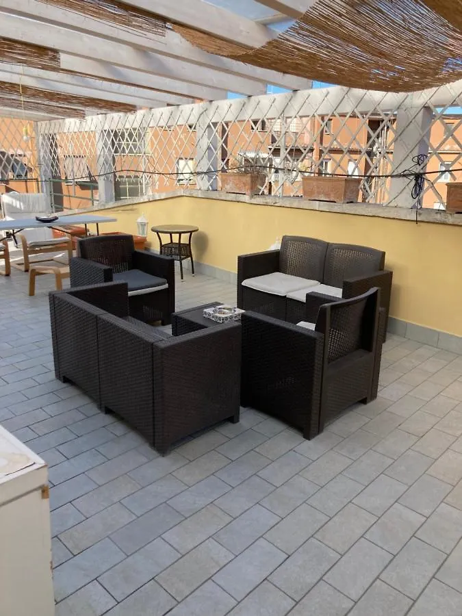 Al Civico 32 Hotel Rome 0*,  Italy
