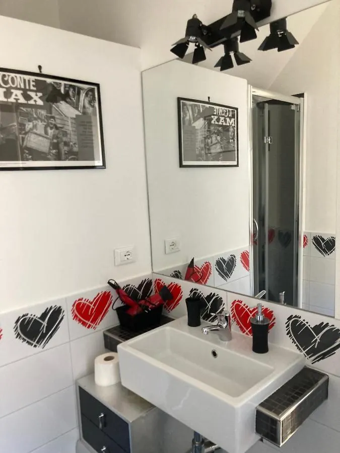Al Civico 32 Hotel Rome Italy